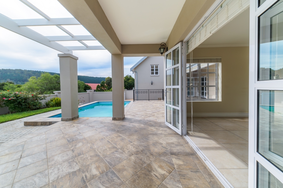 5 Bedroom Property for Sale in The Village Western Cape